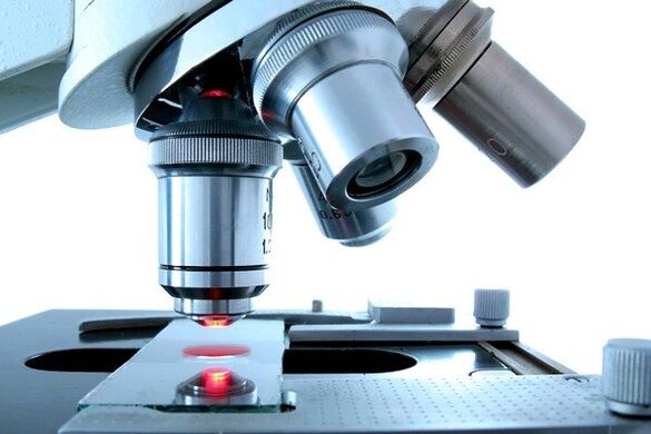 metodo microscopico per la diagnosi dei parassiti